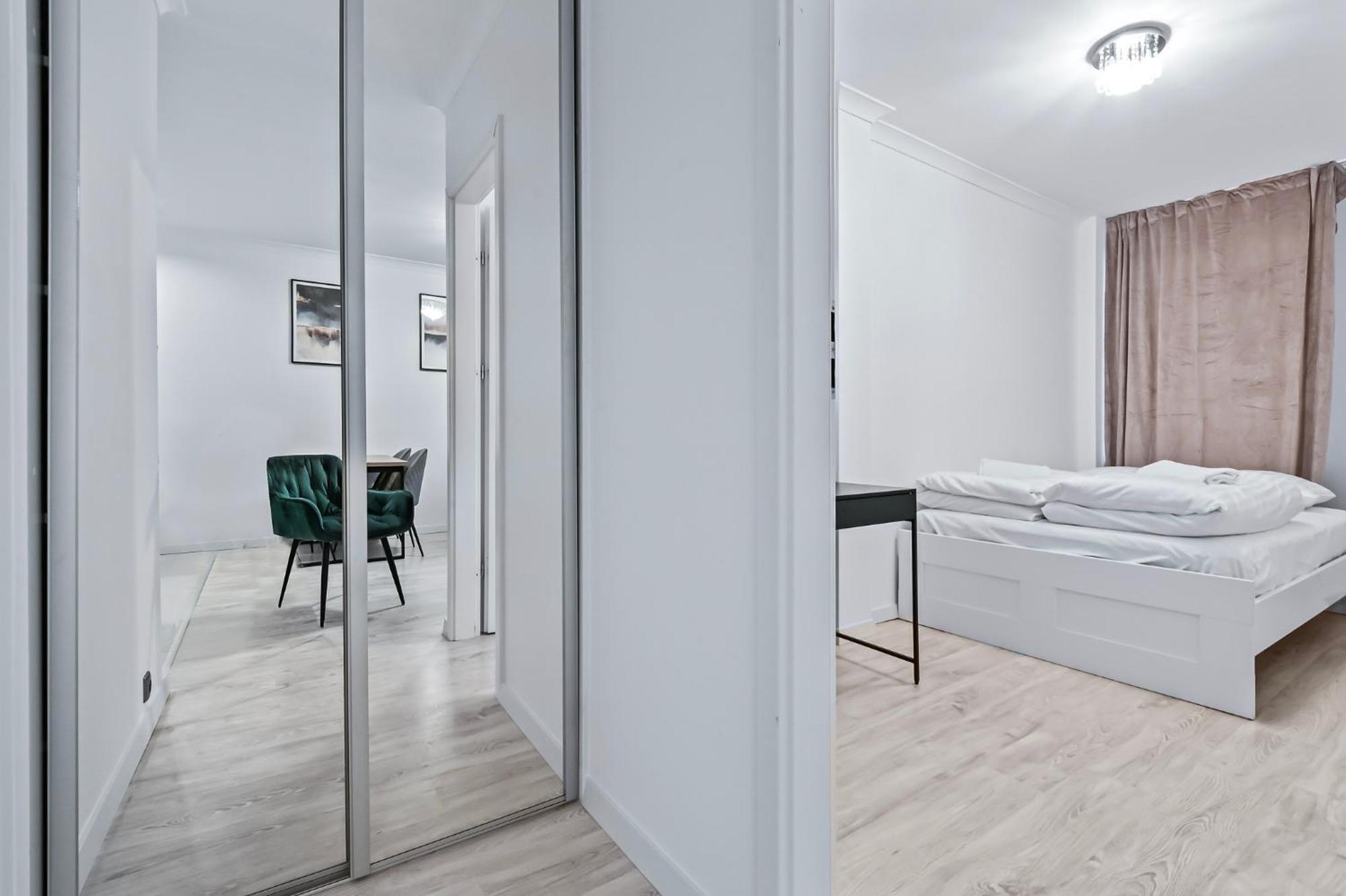 Rentplanet - Apartament Muranow Warszawa Zewnętrze zdjęcie